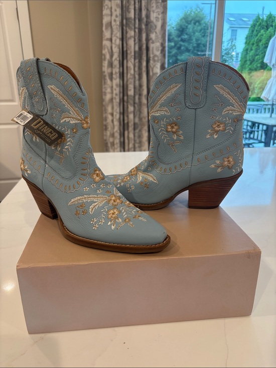 dingo Shoes - dingo Light Blue Floral Embroidered Western Ankle Boots
